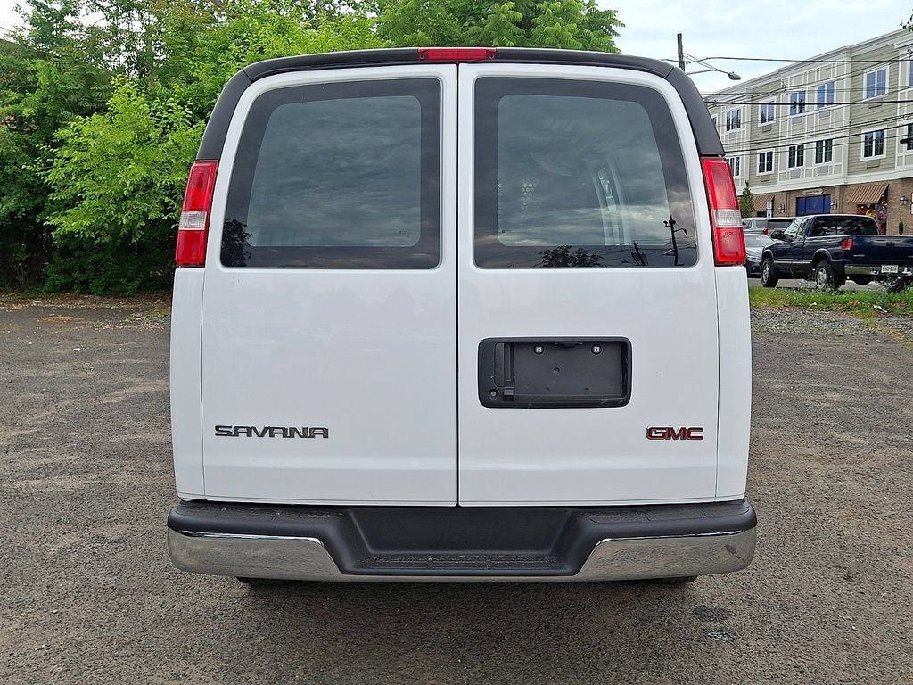 Certified 2025 GMC Savana 2500 w/ Driver Convenience Package RWD image 7