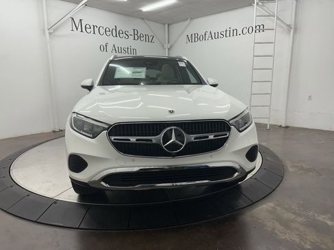 New 2026 Mercedes-Benz GLC 300 image 2