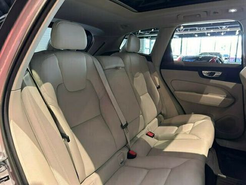 Used 2023 Volvo XC60 B5 Plus w/ Protection Package Premier FWD image 31