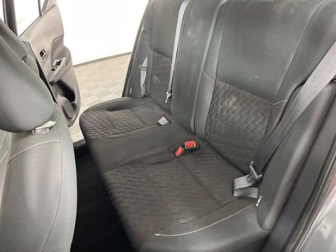 Used 2021 Nissan Kicks S FWD image 39