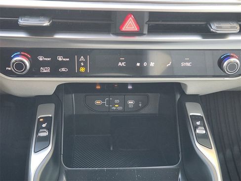 New 2026 Kia Sorento S image 14