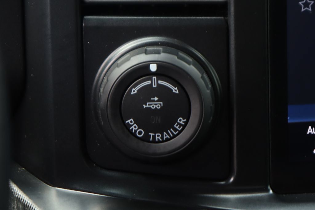 Used 2024 Ford F250 Platinum AWD/4WD image 33