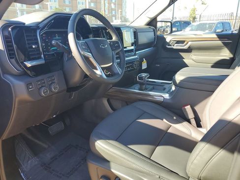 New 2026 Chevrolet Silverado 1500 LT Trail Boss w/ LT Trail Boss Premium Package AWD/4WD image 19