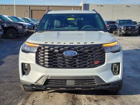New 2026 Ford Explorer ST w/ Sun And Sound Package image 2