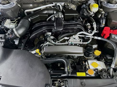 Certified 2025 Subaru Outback Onyx Edition AWD/4WD image 37