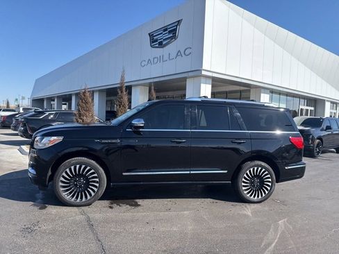 Used 2021 Lincoln Navigator Black Label w/ Cargo Convenience Package image 2