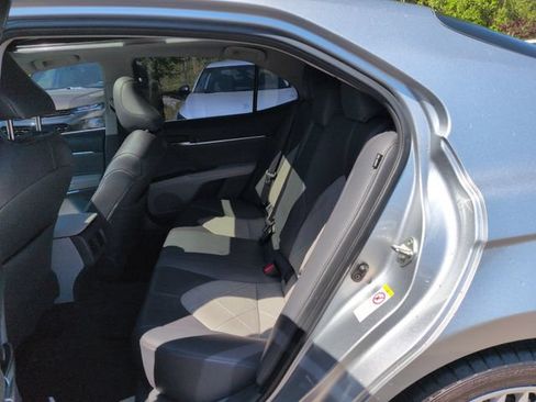 Used 2018 Toyota Camry XLE w/ Driver Assist Package FWD image 22