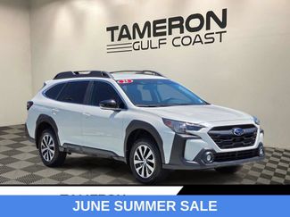 Used 2025 Subaru Outback Premium AWD/4WD video 1