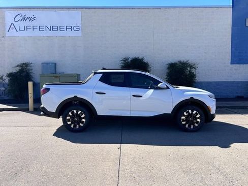 New 2026 Hyundai Santa Cruz SEL FWD image 2