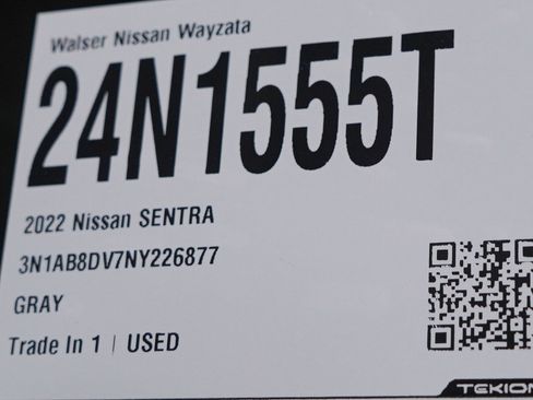 Used 2022 Nissan Sentra SR w/ SR Premium Package image 27