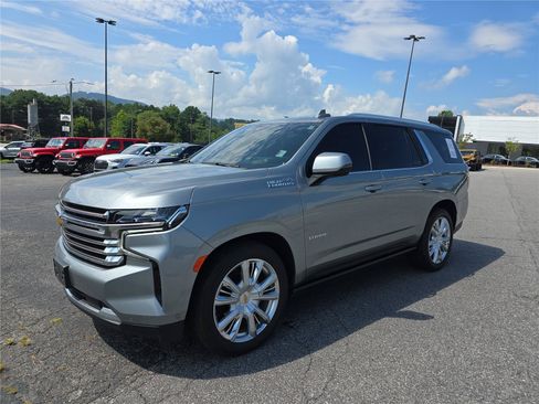 Used 2024 Chevrolet Tahoe High Country w/ Advanced Technology Package AWD/4WD image 7