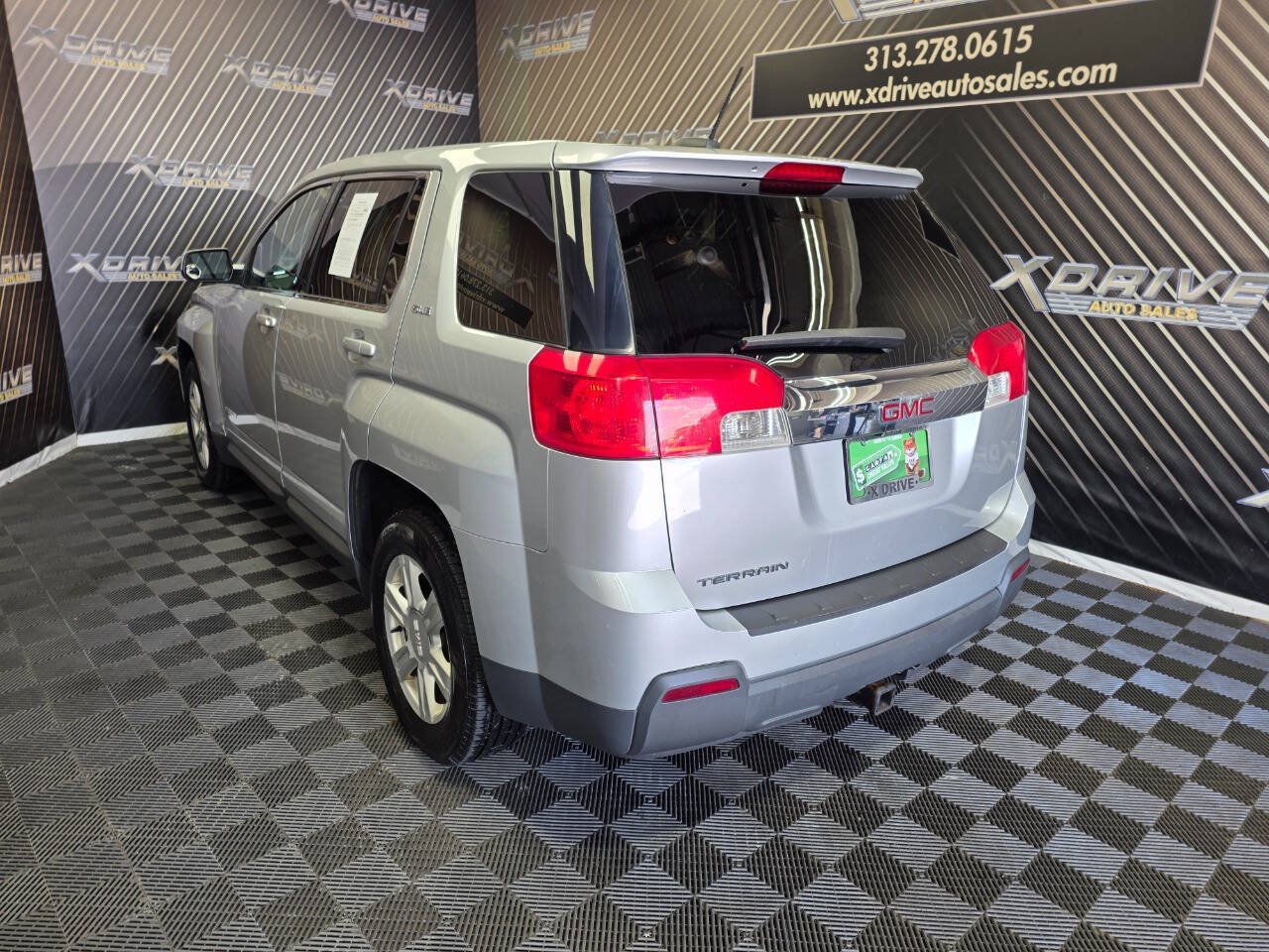 Used 2015 GMC Terrain SLE FWD image 10