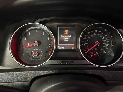 Used 2017 Volkswagen GTI Autobahn FWD image 11