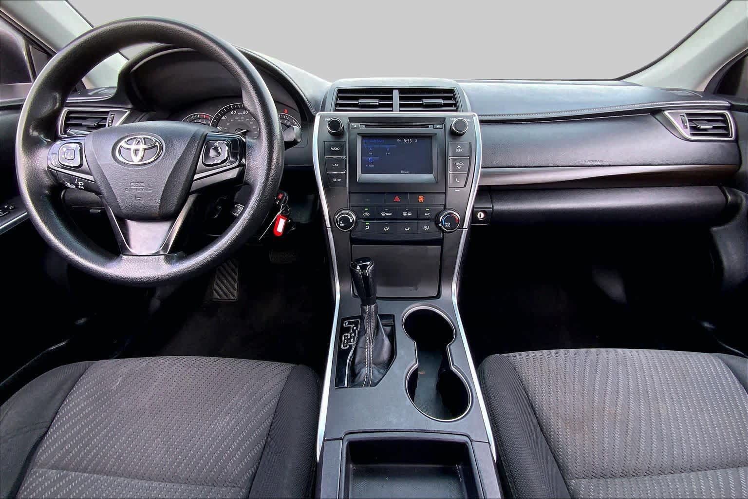 Used 2015 Toyota Camry LE FWD image 15