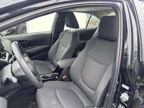 Certified 2022 Toyota Corolla LE w/ LE Premium Package image 19