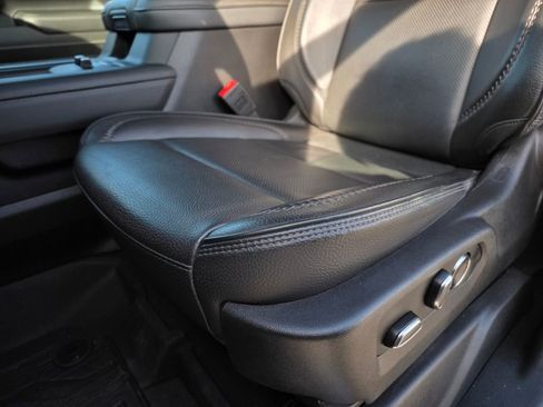 Used 2024 GMC Sierra 3500 Denali w/ Denali Reserve Package image 23