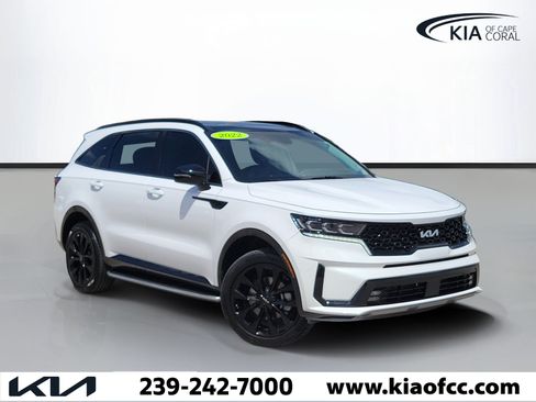 Used 2022 Kia Sorento SX AWD/4WD image 1