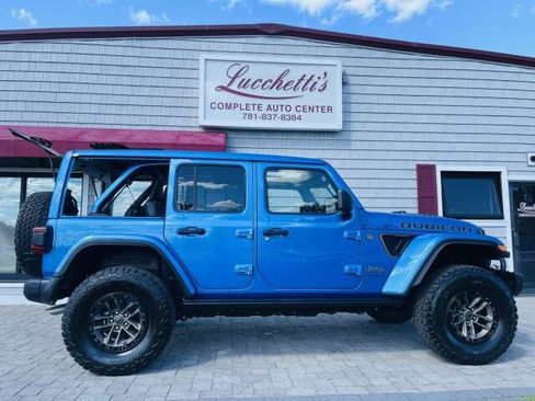 Used 2024 Jeep Wrangler Unlimited Rubicon 392 AWD/4WD image 2
