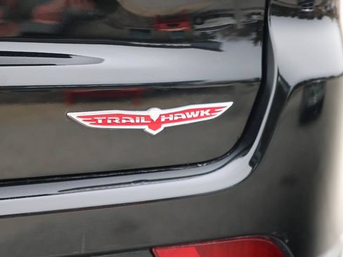 Used 2020 Jeep Compass Trailhawk image 32