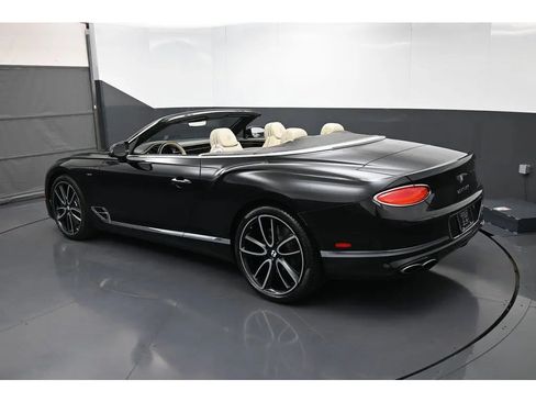 Certified 2023 Bentley Continental GT V8 AWD/4WD image 35