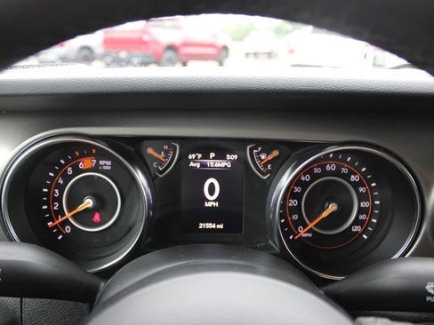 Used 2019 Jeep Wrangler Unlimited Sport S AWD/4WD image 33