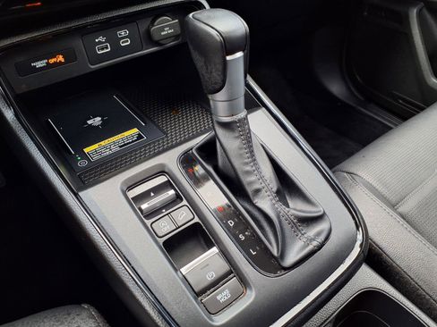 Used 2024 Honda CR-V EX-L image 13