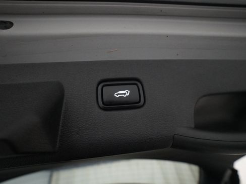 Used 2023 Kia Sportage X-Line w/ X-Line Premium Package image 15