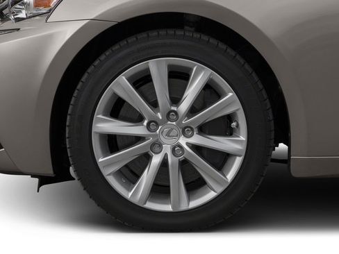 Used 2016 Lexus IS 200t RWD image 11