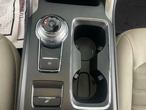 Used 2022 Ford Escape SE w/ SE Sport Appearance Package image 42