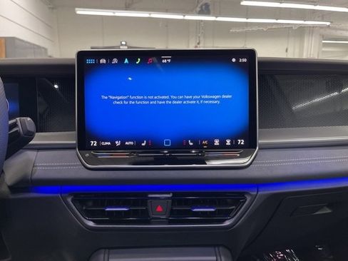 New 2025 Volkswagen Tiguan SE R-Line image 21