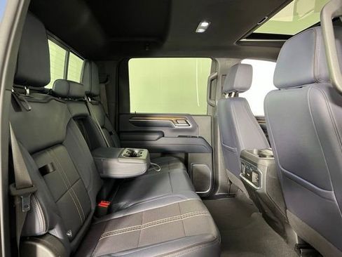 Used 2024 Chevrolet Silverado 3500 High Country image 27