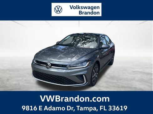 New 2026 Volkswagen Jetta SE FWD image 1