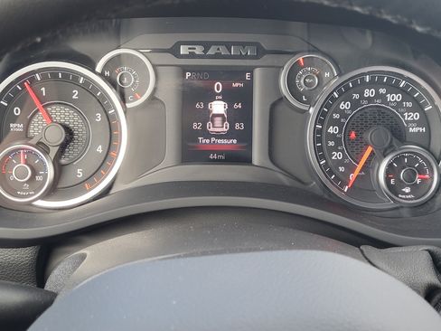 New 2026 RAM 3500 Big Horn AWD/4WD image 14