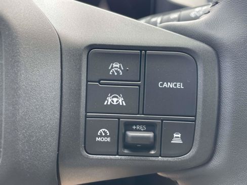 Used 2026 Toyota RAV4 SE AWD/4WD image 22