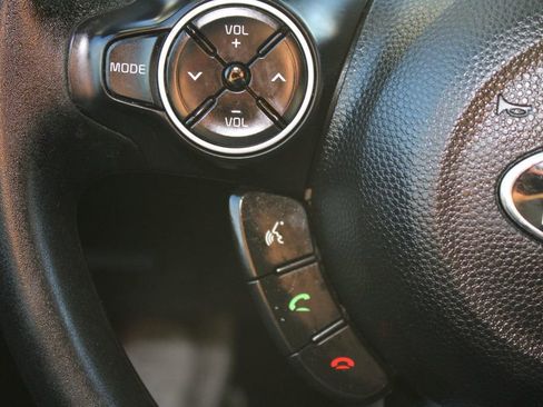 Used 2017 Kia Soul w/ Convenience Package image 25