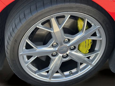 Used 2020 Chevrolet Corvette Stingray Premium Cpe w/ 3LT Preferred Equipment Group image 20