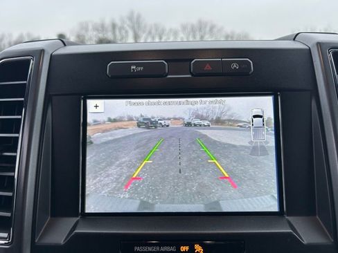 Used 2018 Ford F150 XLT w/ Equipment Group 302A Luxury image 6