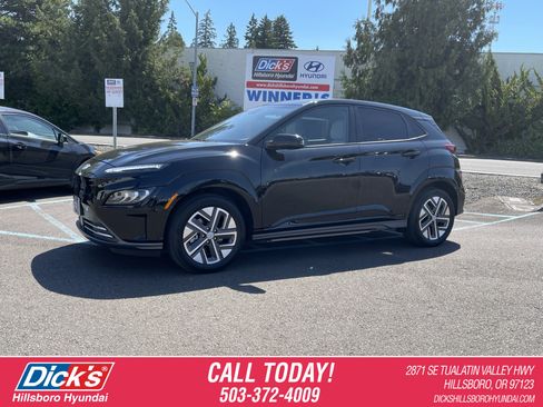 Certified 2023 Hyundai Kona Limited FWD image 1