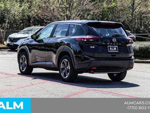 Used 2025 Nissan Rogue SV image 9