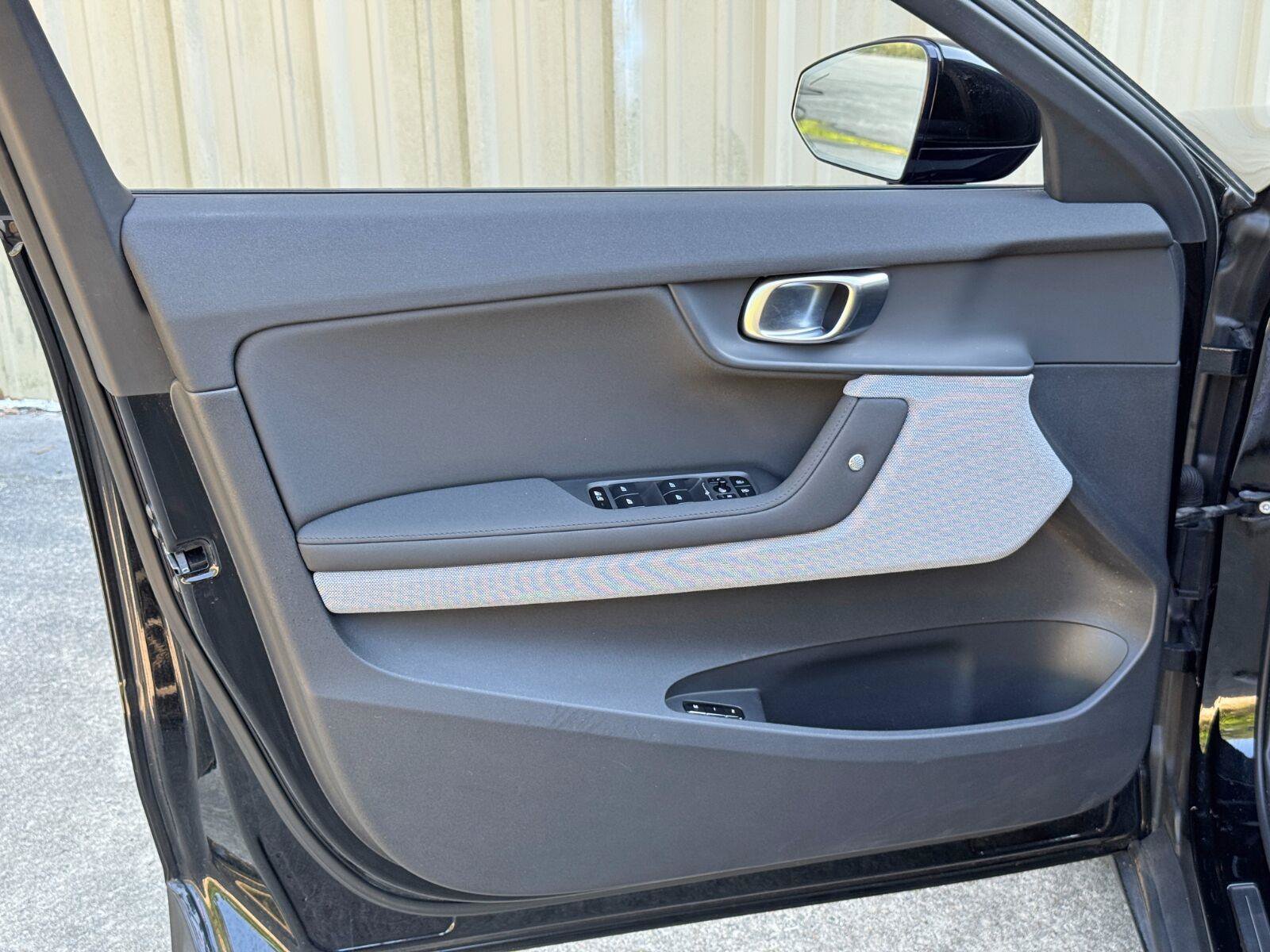 Used 2021 Polestar Polestar 2 AWD/4WD image 41