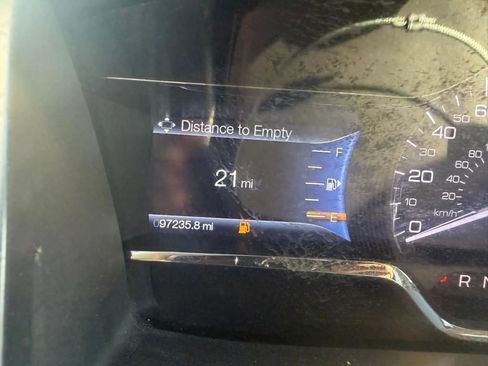 Used 2014 Lincoln MKS AWD image 11