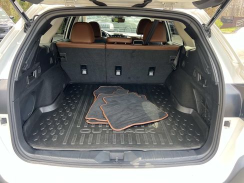 Used 2023 Subaru Outback Touring image 18