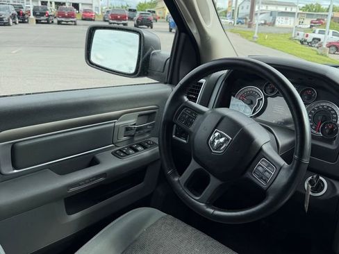 Used 2017 RAM 1500 Big Horn AWD/4WD image 12