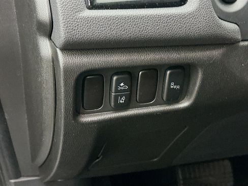 Used 2025 Mitsubishi Outlander Sport SE image 17