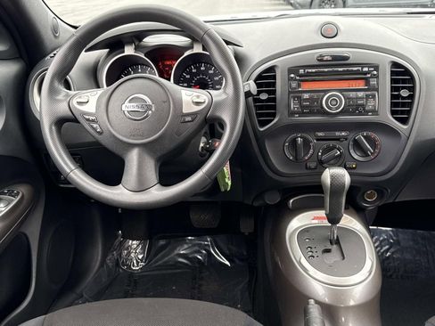 Used 2012 Nissan Juke S image 8