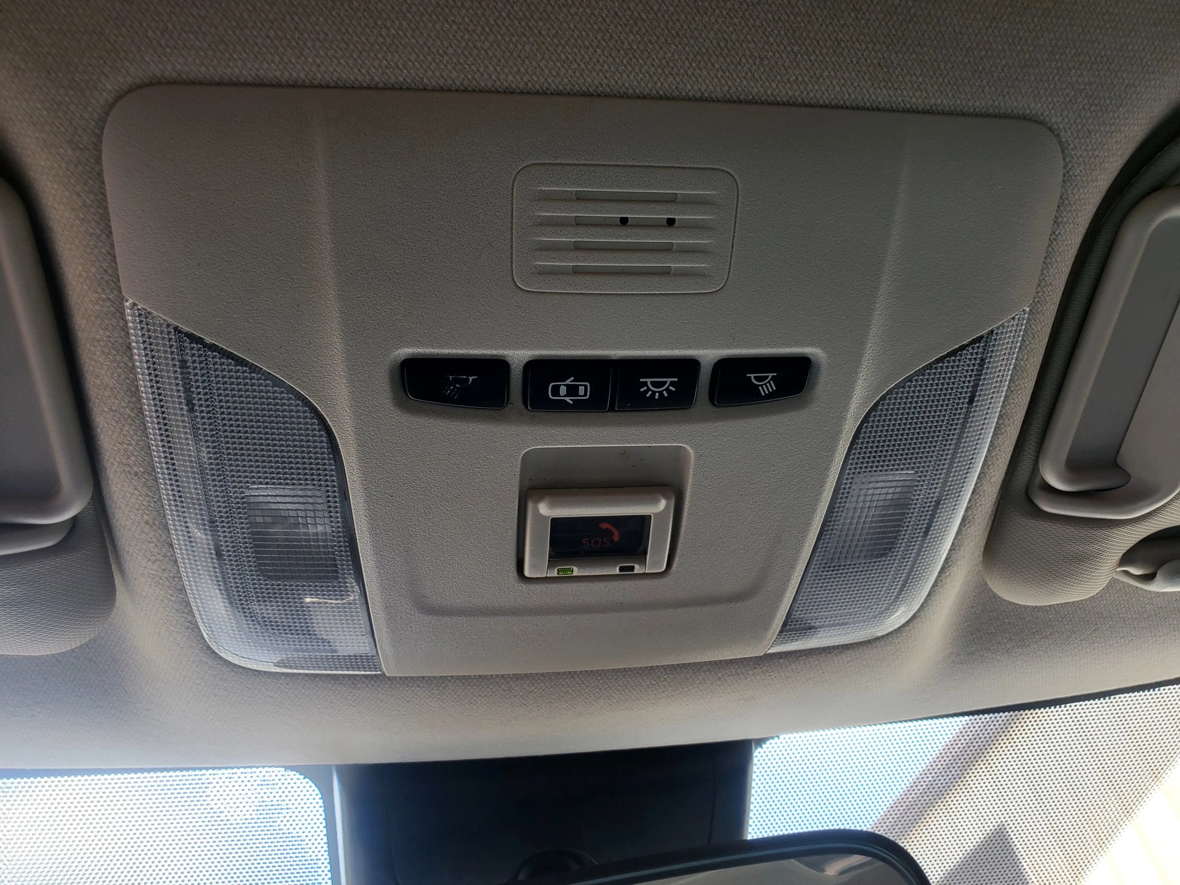 Used 2021 Toyota Corolla LE FWD image 40