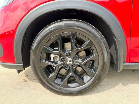 Used 2025 Honda HR-V Sport image 10