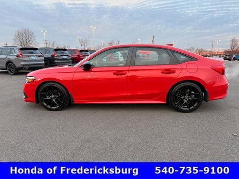 Certified 2024 Honda Civic Sport image 3