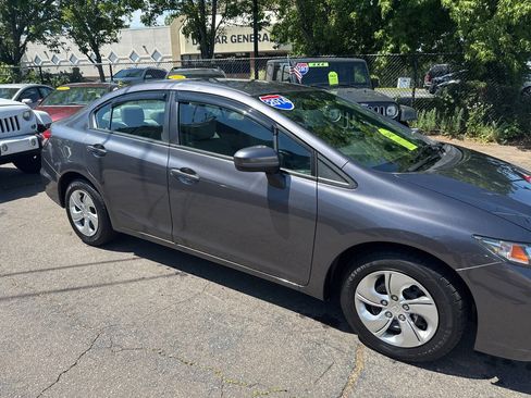 Used 2014 Honda Civic LX image 3