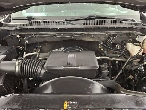 Used 2022 Chevrolet Silverado 2500 Custom w/ Custom Convenience Package image 30